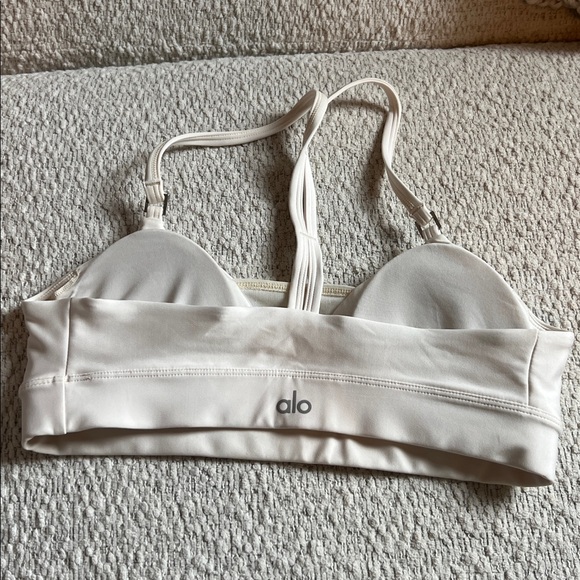 ALO Yoga Ivory Bralette size small - Picture 6 of 7